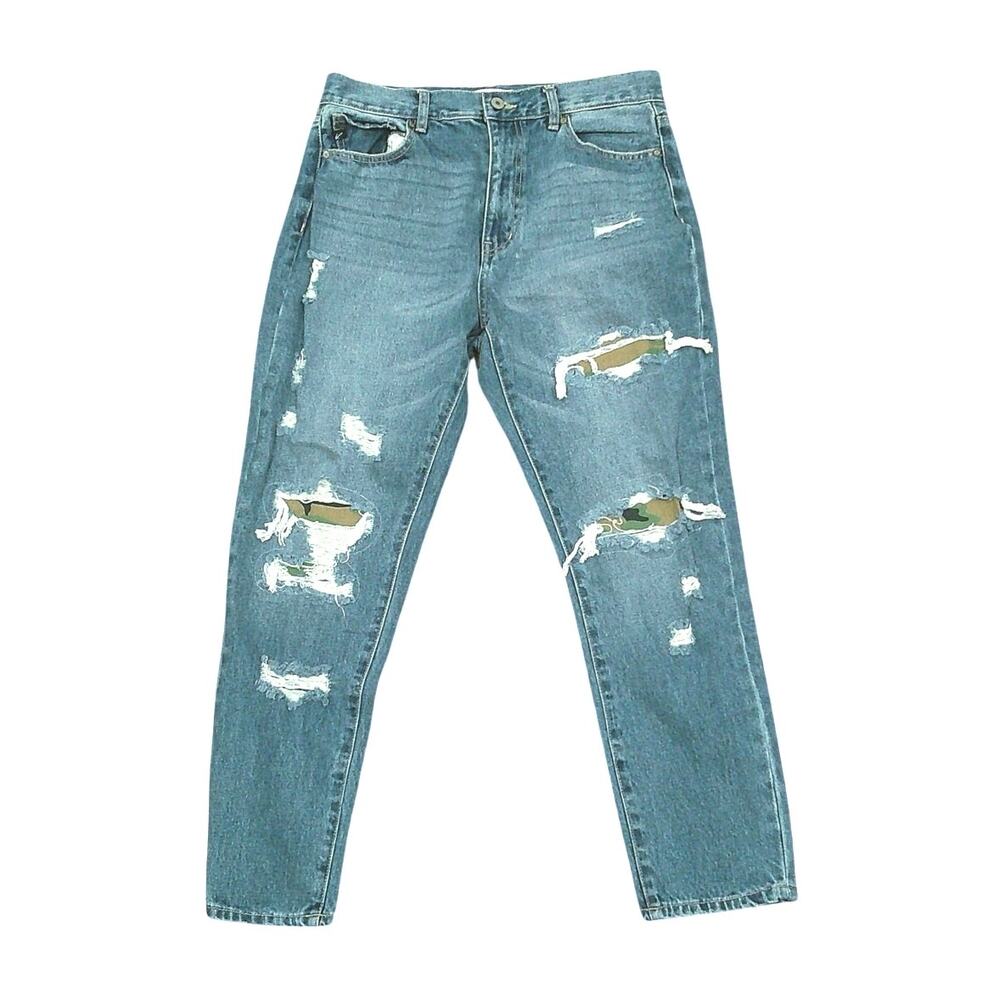 Kancan Straight Leg High Rise Distressed Jean with Camo Size 9/28 Pre-Owned